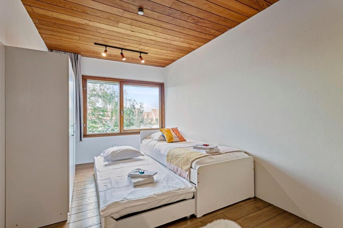 Eighties Modernist Design House With Garden Near The Beach 奥斯滕德 外观 照片
