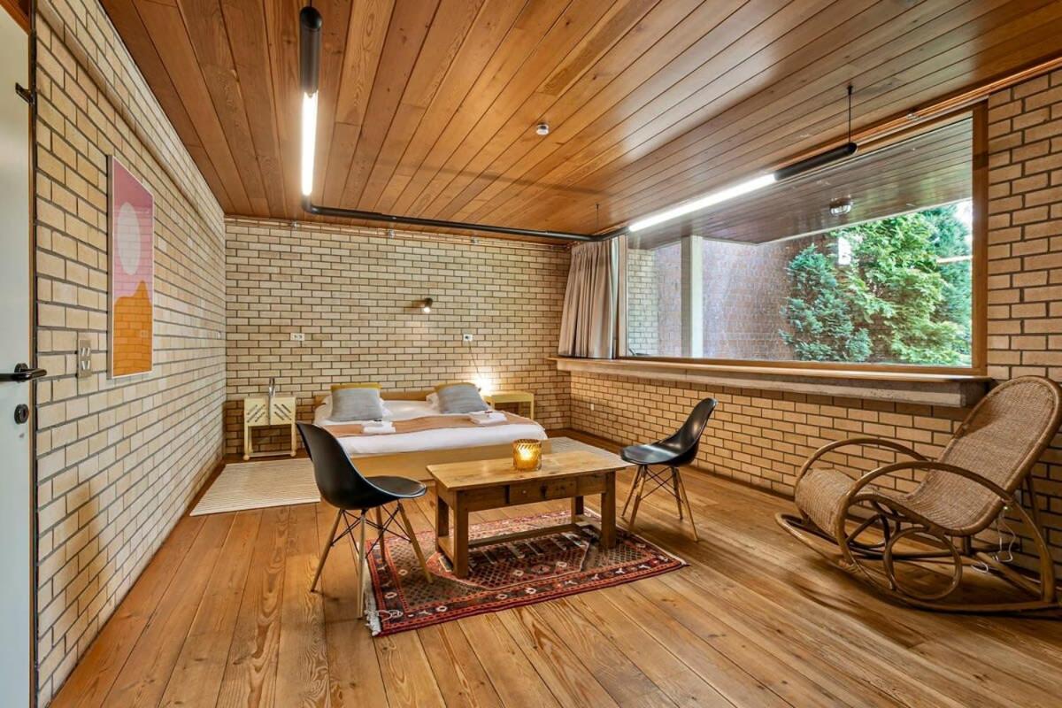 Eighties Modernist Design House With Garden Near The Beach 奥斯滕德 外观 照片