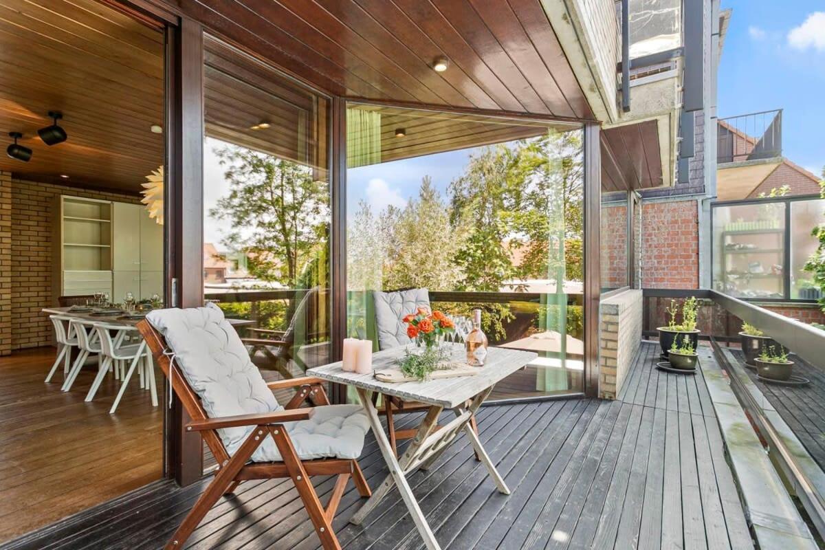 Eighties Modernist Design House With Garden Near The Beach 奥斯滕德 外观 照片