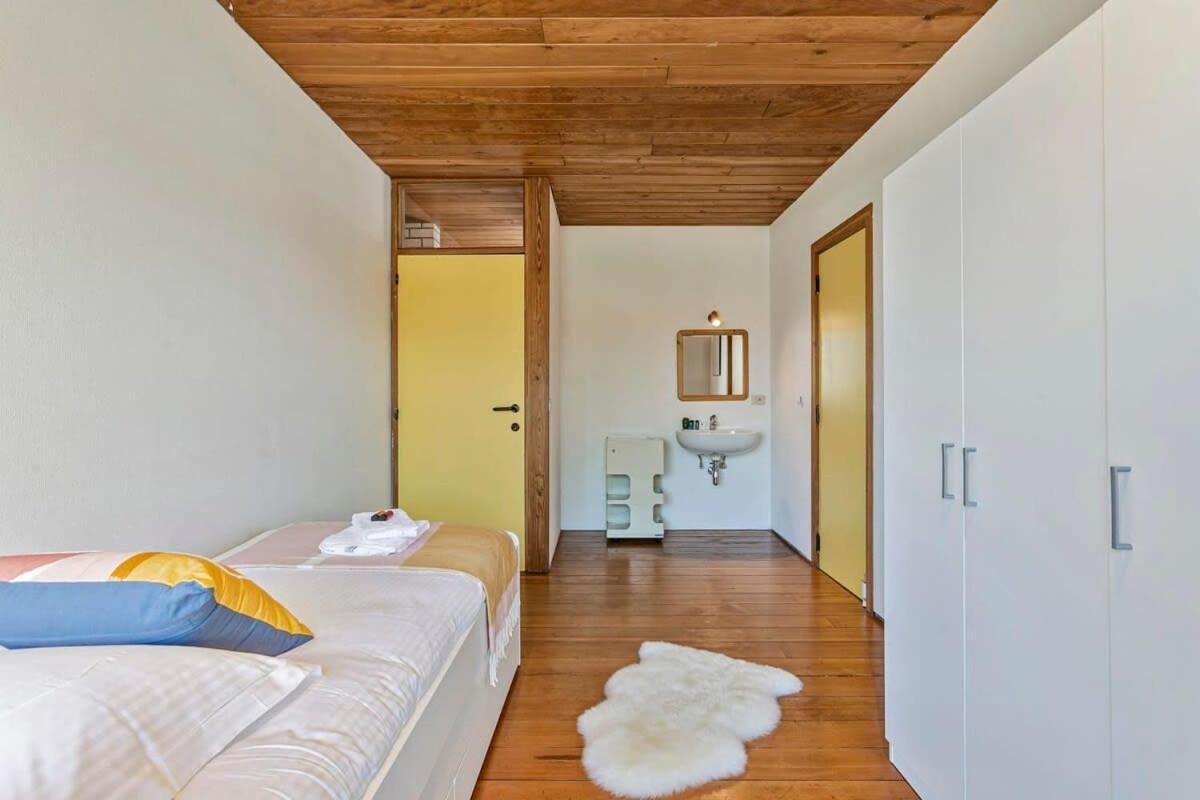 Eighties Modernist Design House With Garden Near The Beach 奥斯滕德 外观 照片