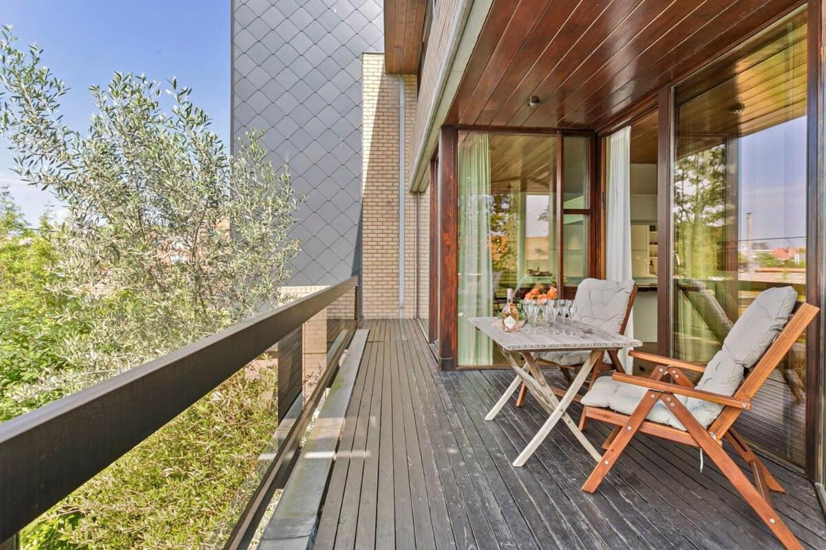 Eighties Modernist Design House With Garden Near The Beach 奥斯滕德 外观 照片